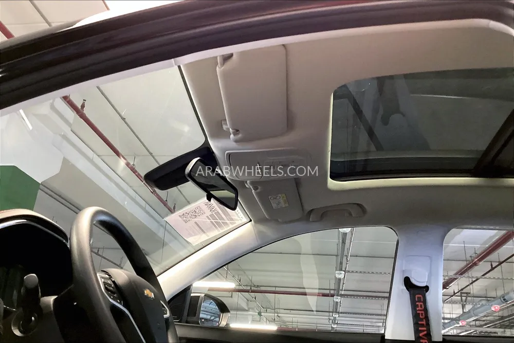 Chevrolet Captiva 2024 for Sale in Sharjah Image-31