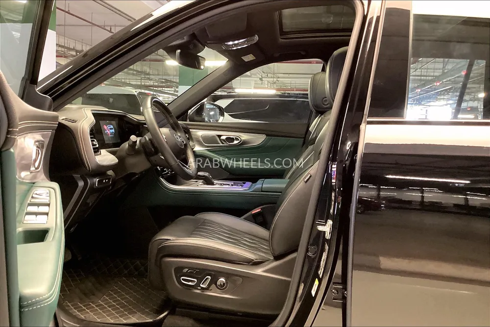 GAC GS8 2024 for Sale in Sharjah Image-16