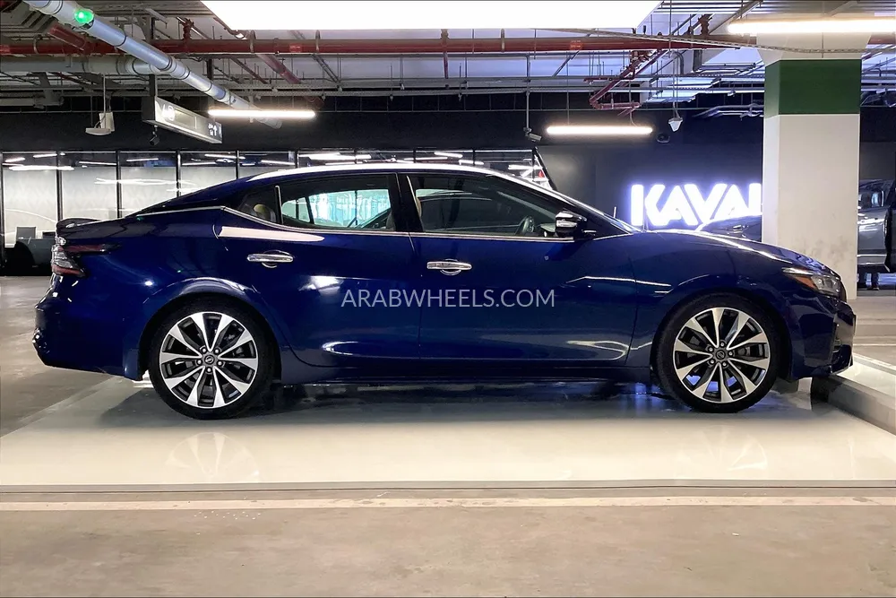 Nissan Maxima 2021 for Sale in Dubai Image-4