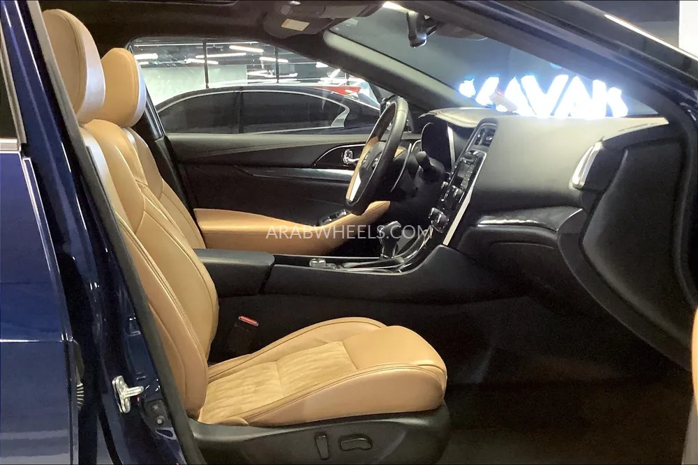 Nissan Maxima 2021 for Sale in Dubai Image-13