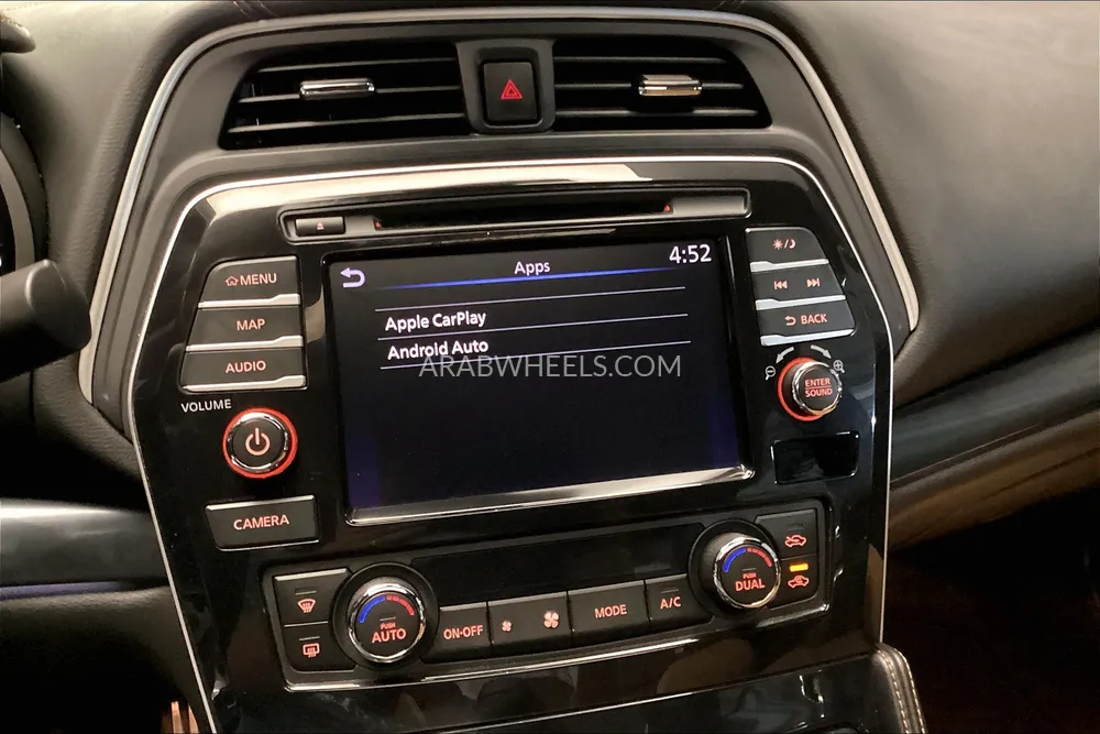 Nissan Maxima 2021 for Sale in Dubai Image-23