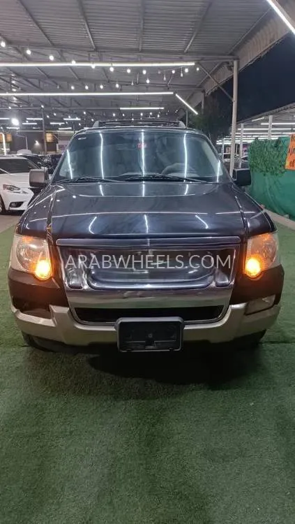 Ford Explorer 2010 for Sale in Ajman Image-1