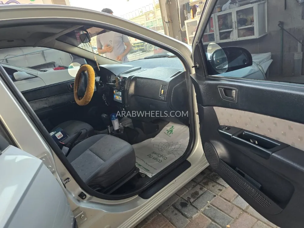 Hyundai Grand Creta 2006 for Sale in Sharjah Image-5