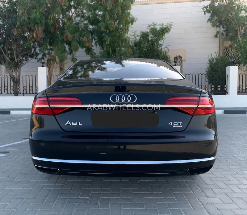 Audi A8 2015 for Sale in Dubai Image-3