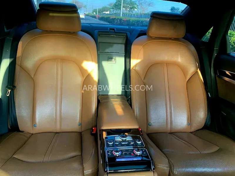Audi A8 2015 for Sale in Dubai Image-9