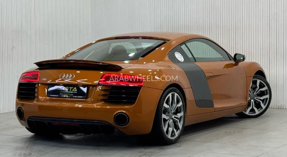 أودي R8 2015 for Sale in دبي Image-14