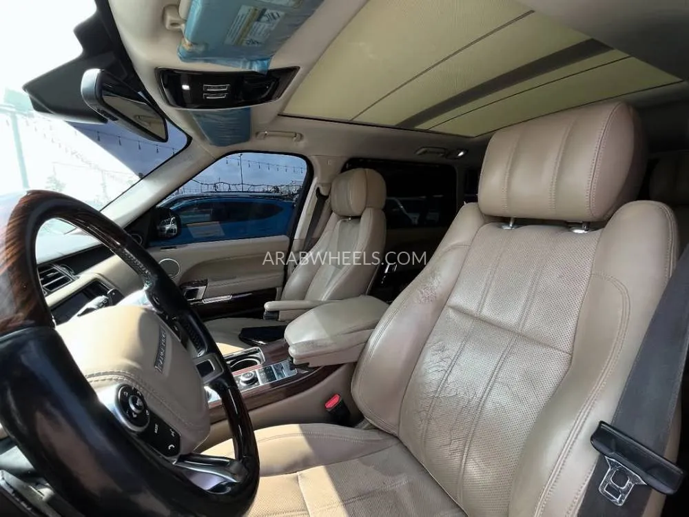 Land Rover Range Rover 2014 for Sale in Ajman Image-10