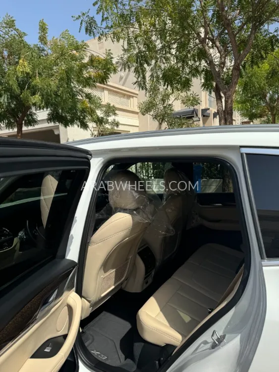 BMW X3 2022 for Sale in Dubai Image-6