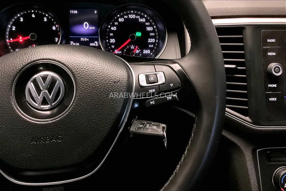 Volkswagen Teramont 2019 for Sale in Sharjah Image-29