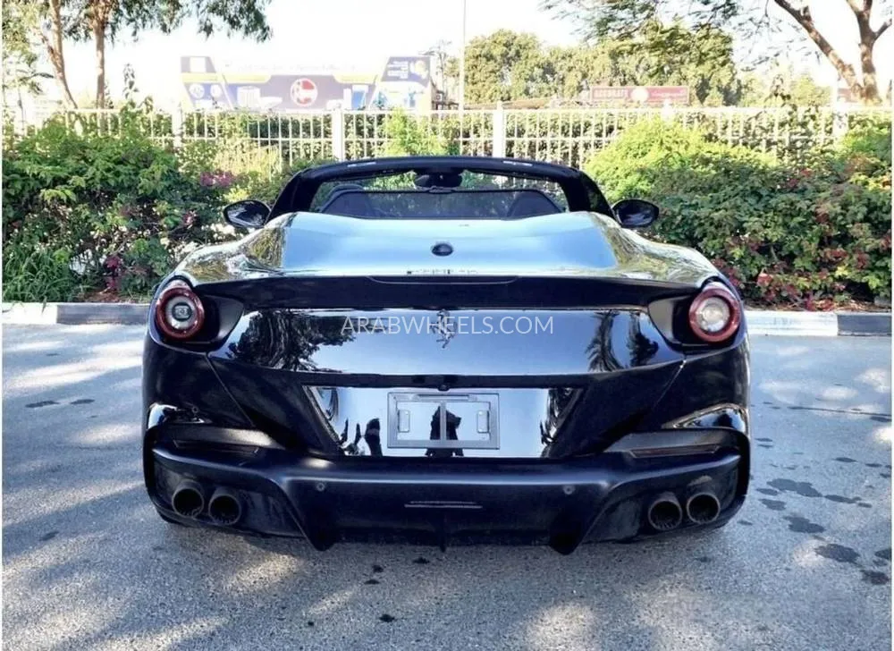 Ferrari Portofino 2023 for Sale in Dubai Image-16