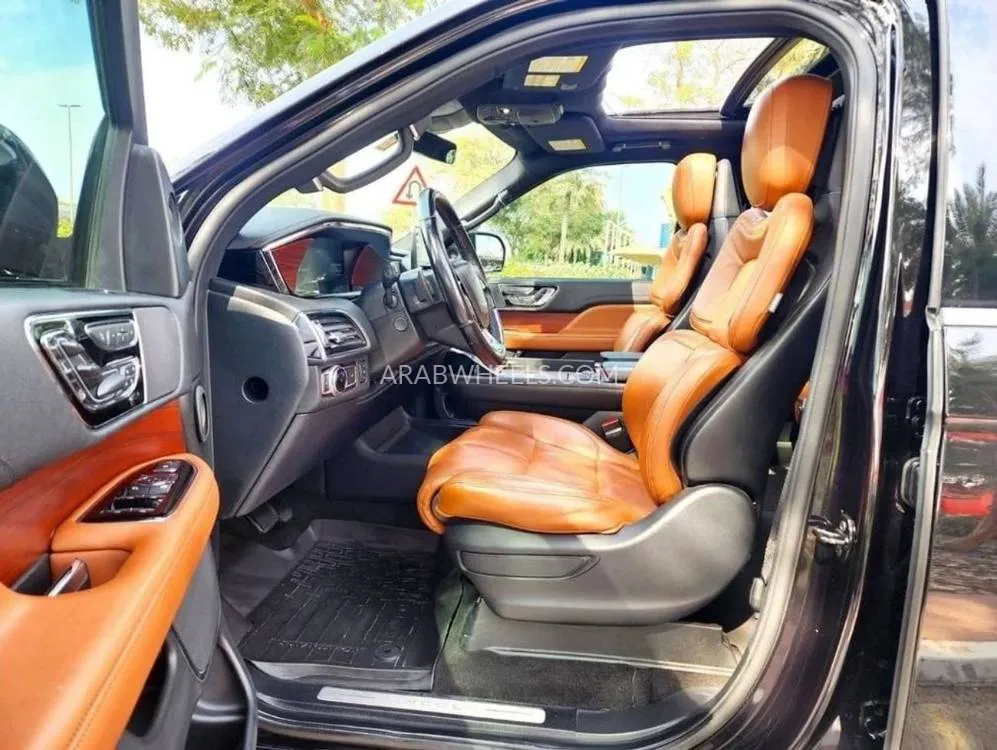 Lincoln Navigator 2022 for Sale in Dubai Image-7