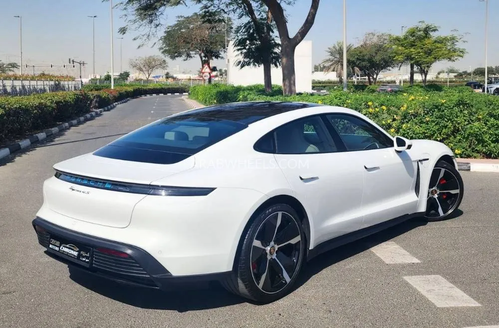 بورشه تايكان 2021 for Sale in دبي Image-26