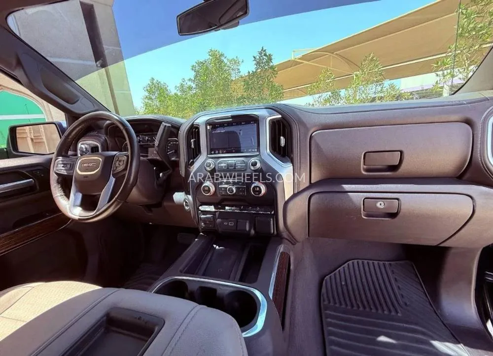 جي إم سي سييرا 2019 for Sale in عجمان Image-5