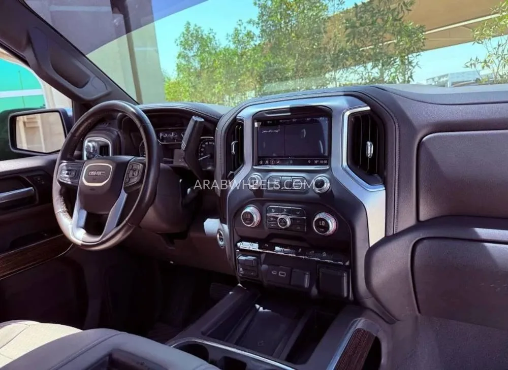 جي إم سي سييرا 2019 for Sale in عجمان Image-7