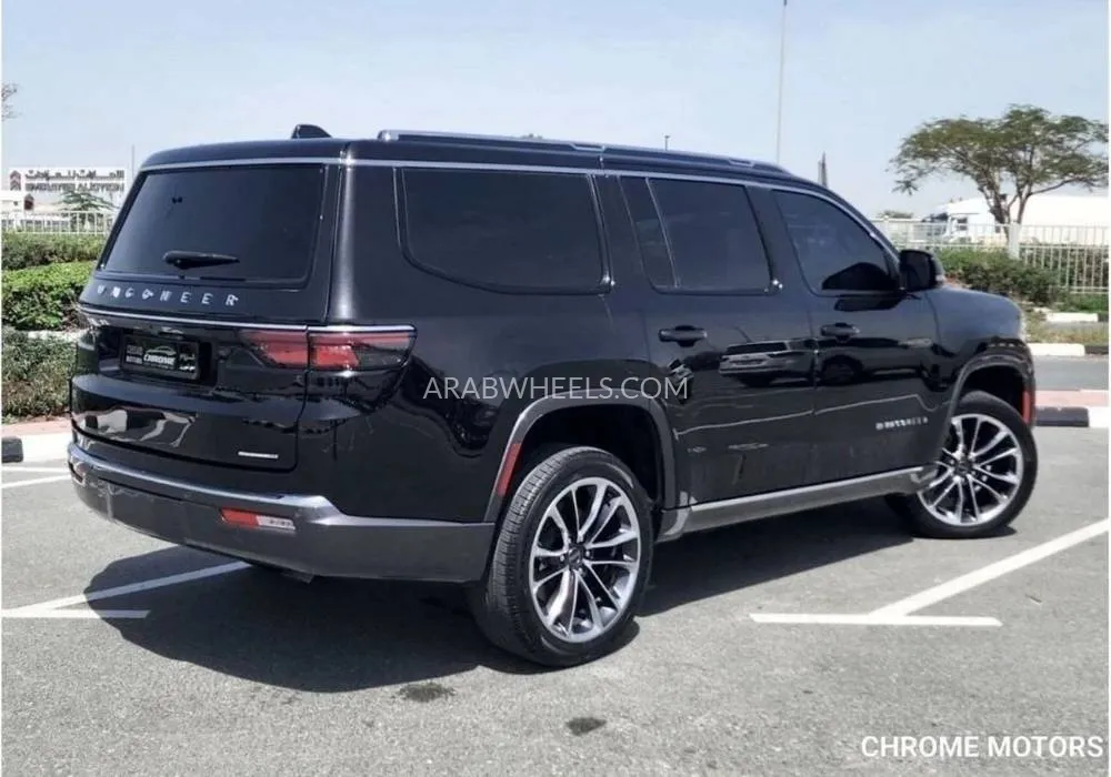 Jeep Grand Wagoneer 2022 for Sale in Dubai Image-20