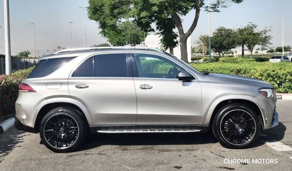 Mercedes Benz GLE Class 2020 for Sale in Dubai Image-4
