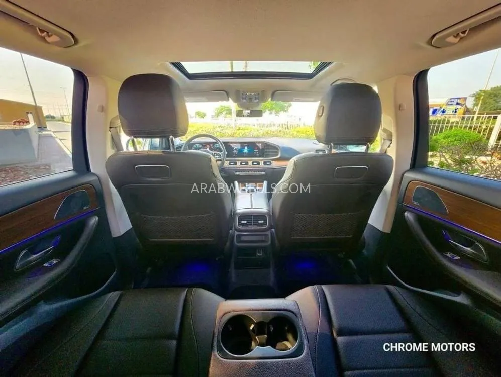Mercedes Benz GLE Class 2020 for Sale in Dubai Image-13