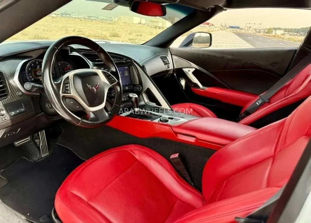 Chevrolet Corvette 2015 for Sale in Ajman Image-5