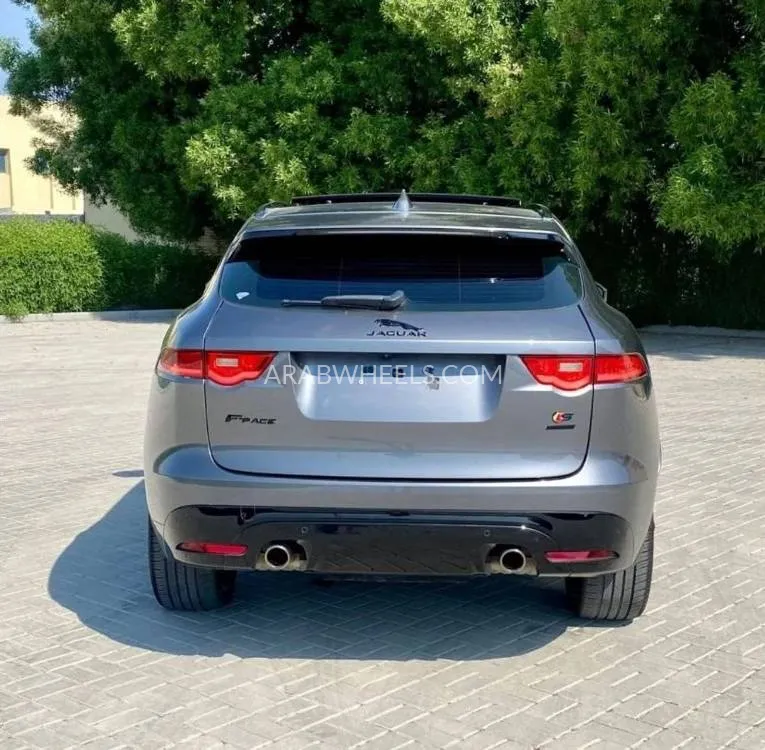 Jaguar F Pace 2017 for Sale in Ajman Image-10