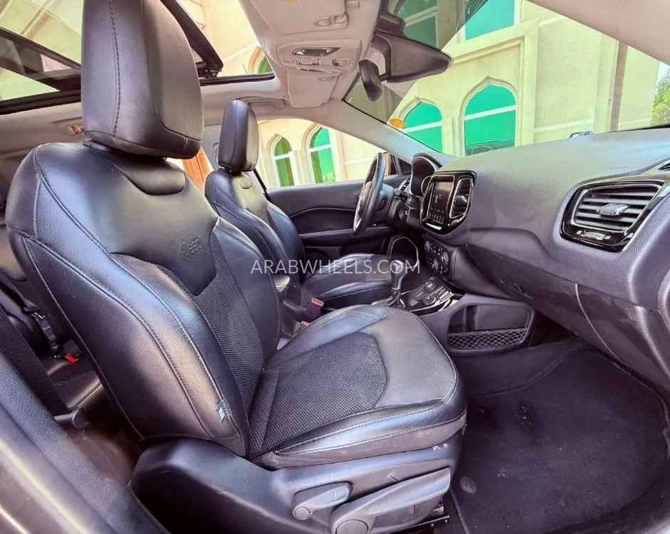 Jeep Compass 2019 for Sale in Ajman Image-6