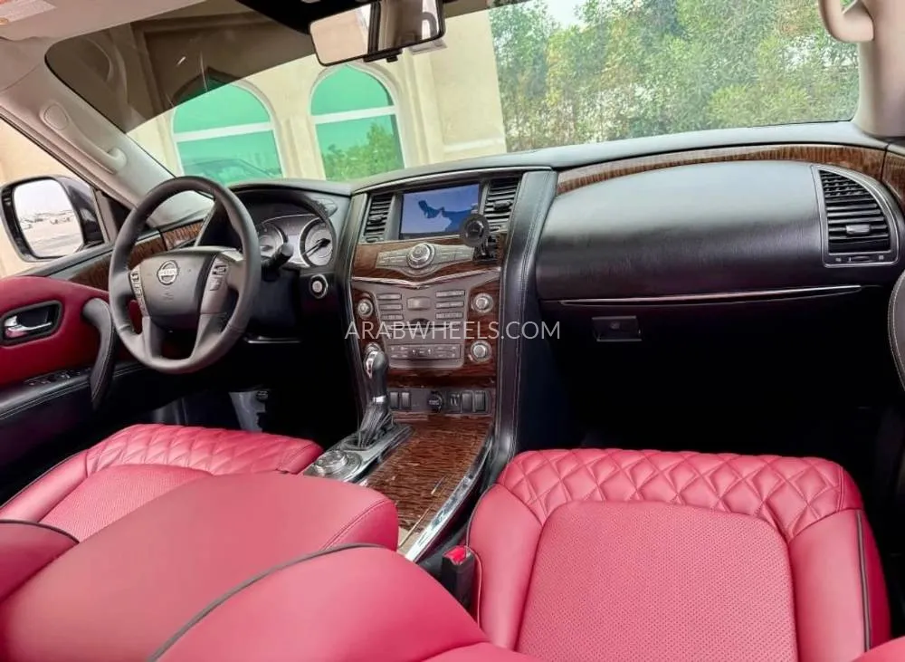 Nissan Patrol 2018 for Sale in Ajman Image-2