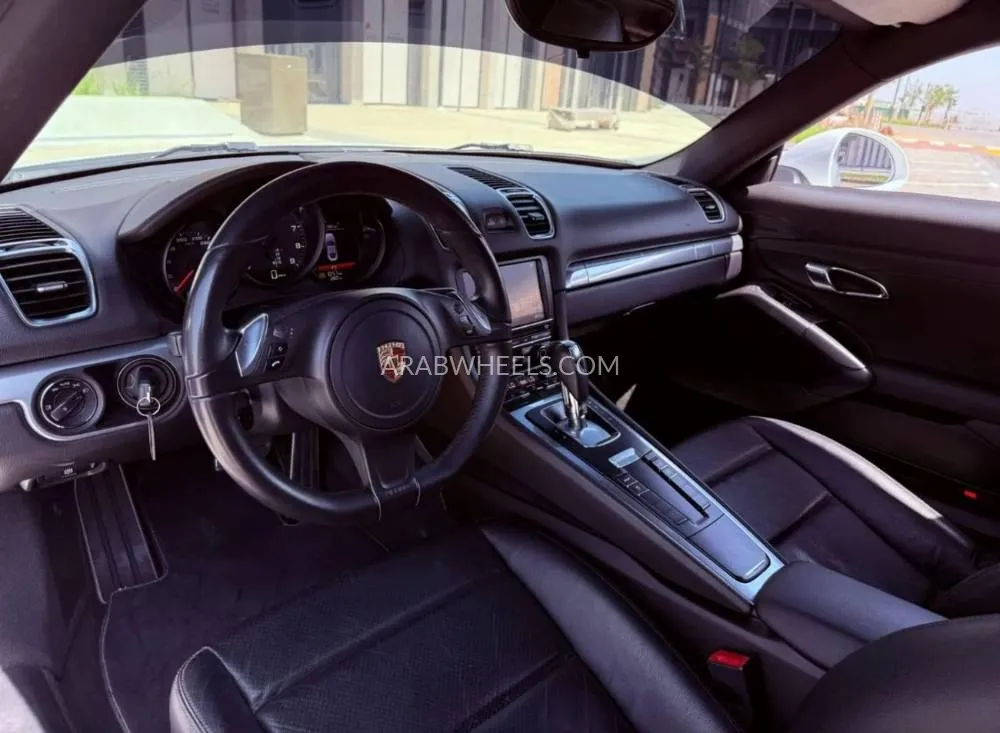 Porsche Cayman 2014 for Sale in Ajman Image-3