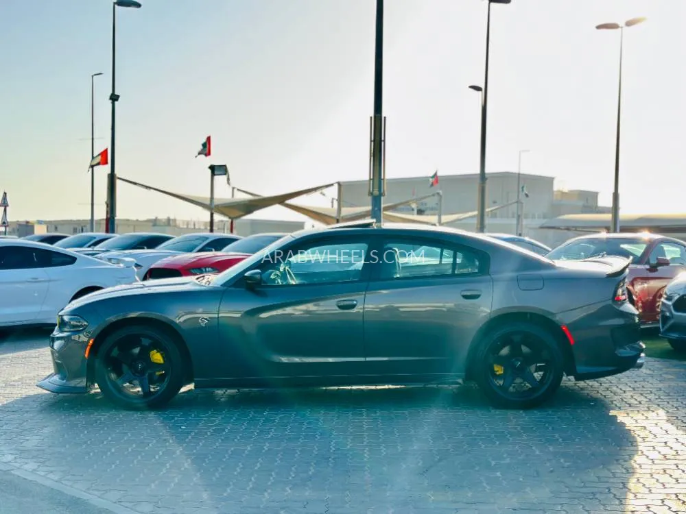 Dodge Charger 2022 for Sale in Sharjah Image-8