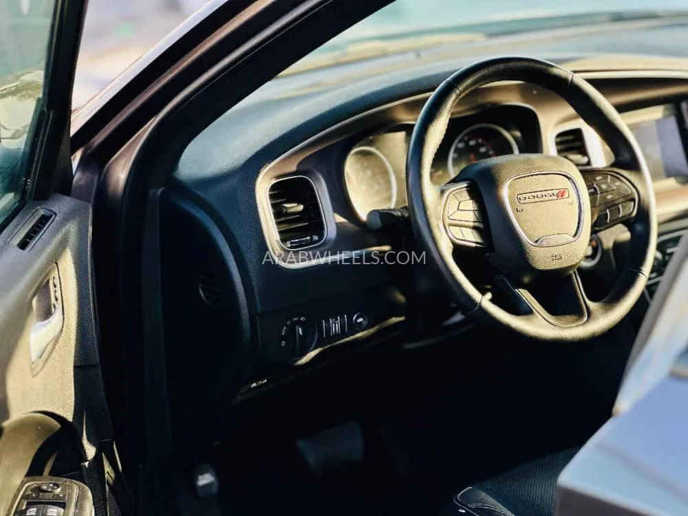 Dodge Charger 2022 for Sale in Sharjah Image-9