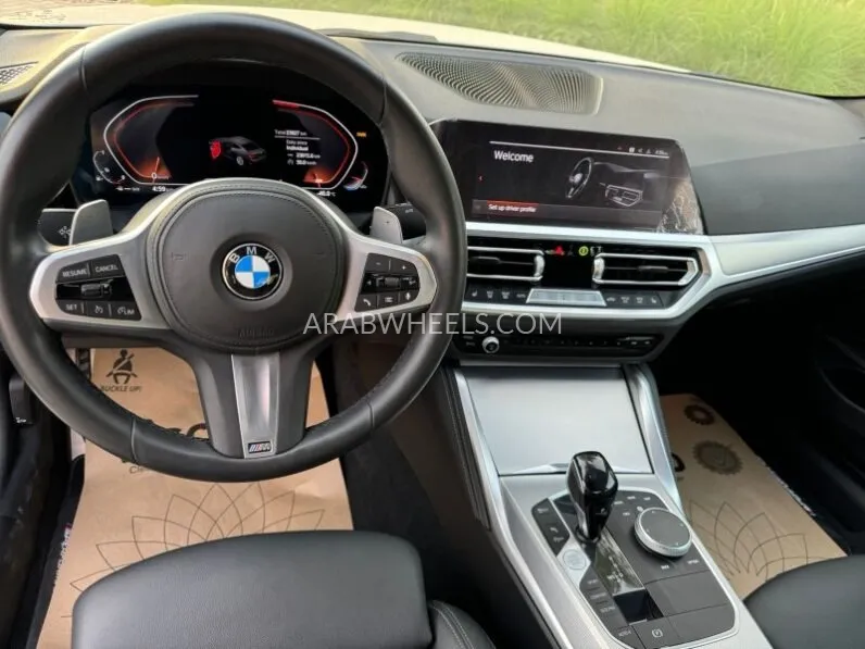 بي إم دبليو الفئة الرابعة 2022 for Sale in دبي Image-4