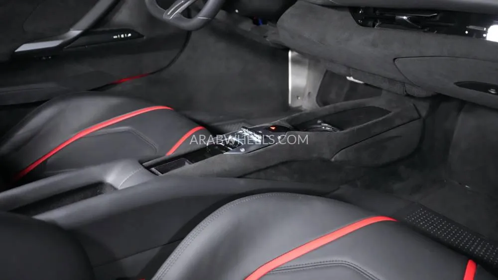 فيراري 296 GTB 2023 for Sale in دبي Image-14