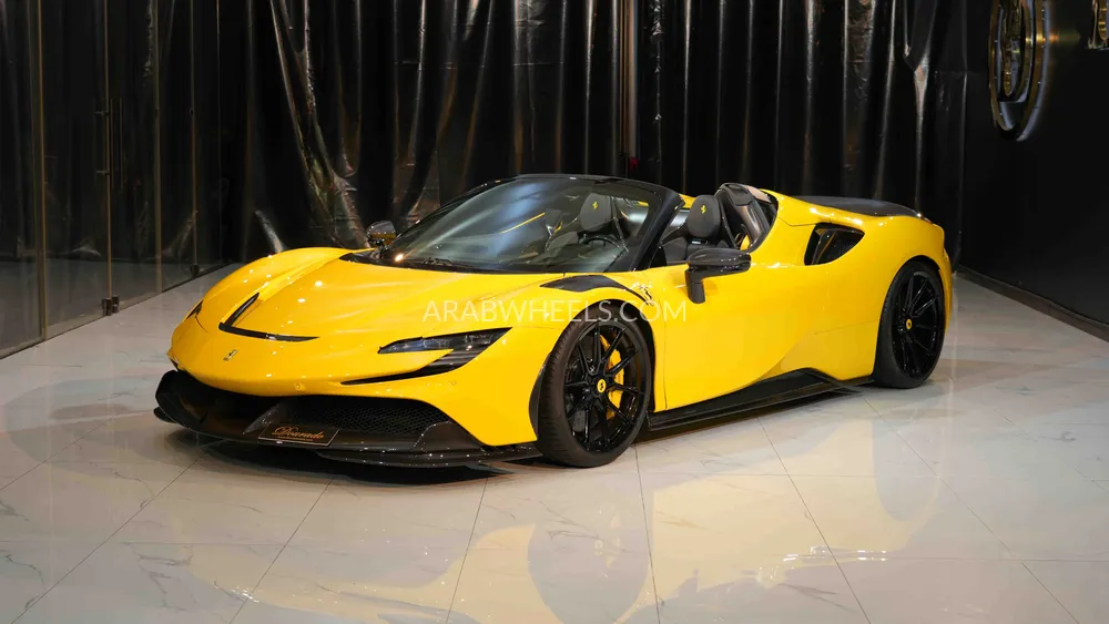 Ferrari SF90 Spider 2022 for Sale in Dubai Image-3