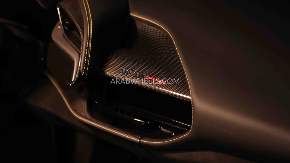 Ferrari SF90 Spider 2022 for Sale in Dubai Image-17