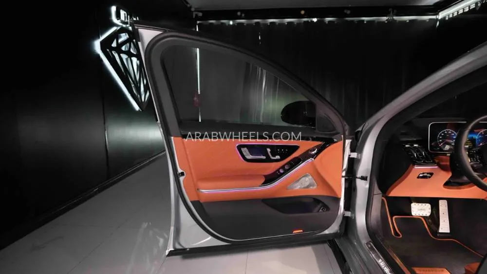 Mercedes Benz S Class 2023 for Sale in Dubai Image-9