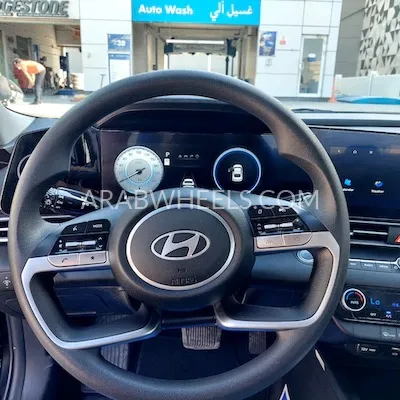 Hyundai Elantra 2024 for Sale in Sharjah Image-5