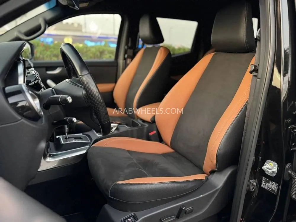 Mercedes Benz X Class 2022 for Sale in Dubai Image-15