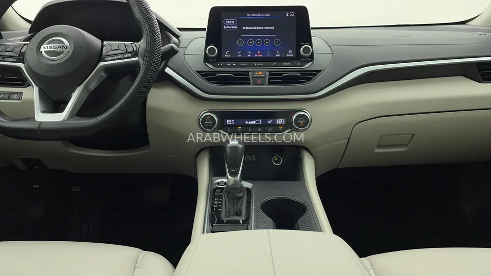 Nissan Altima 2022 for Sale in Dubai Image-14