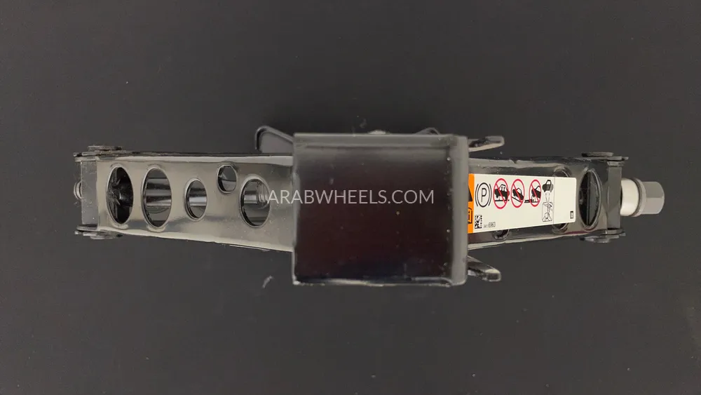 جي إم سي اكاديا 2023 for Sale in دبي Image-31