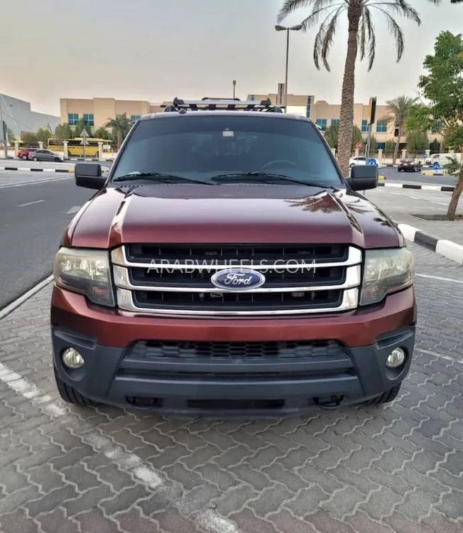 Ford Expedition 2016 for Sale in Sharjah Image-2
