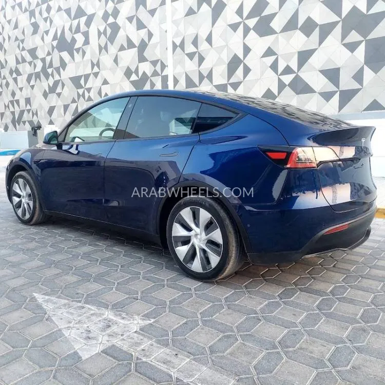 تسلا Y موديل  2023 for Sale in الشارقة Image-6