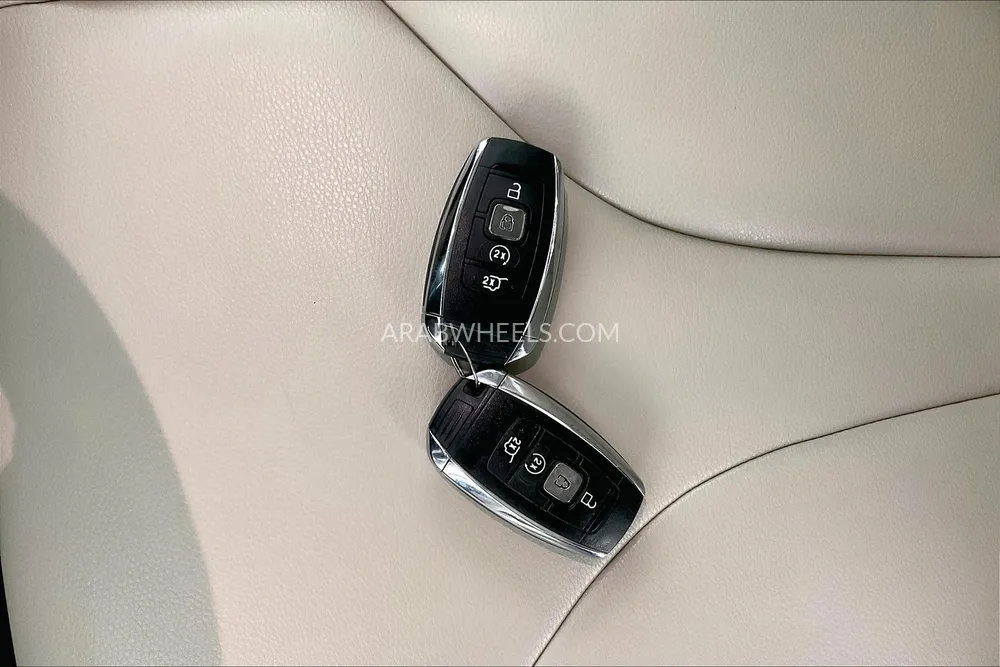 Lincoln MKC 2019 for Sale in Sharjah Image-23