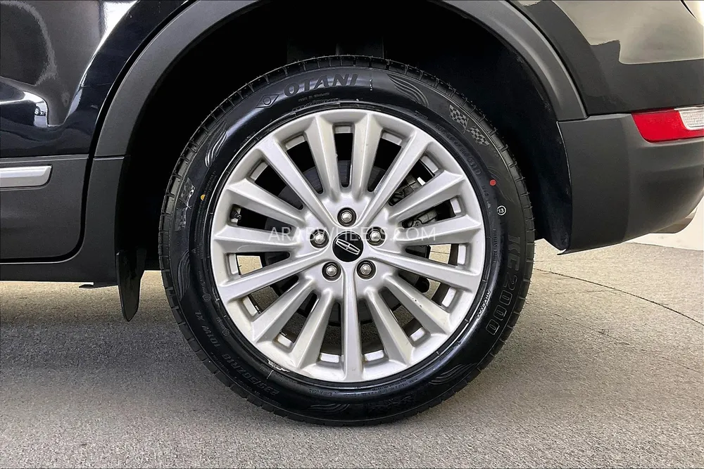 Lincoln MKC 2019 for Sale in Sharjah Image-30