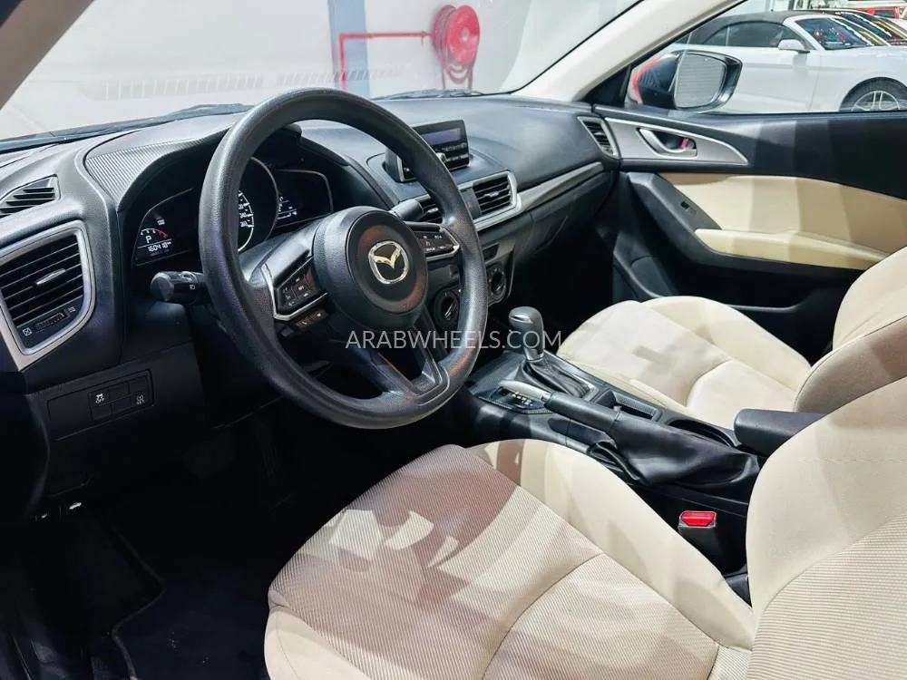 Mazda 3 2018 for Sale in Dubai Image-7