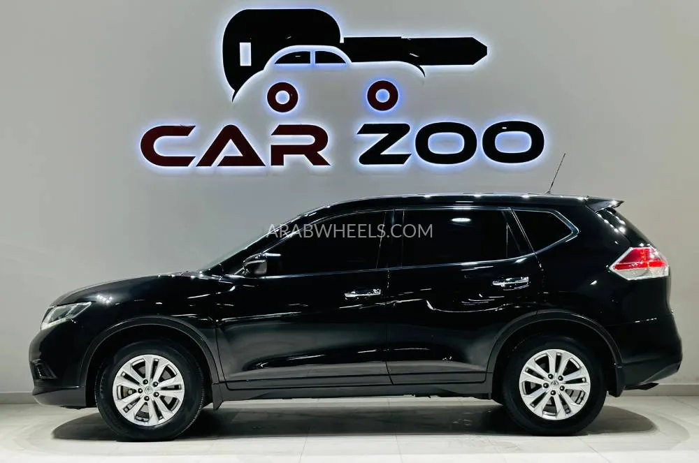 Nissan X-Trail 2017 for Sale in Dubai Image-3