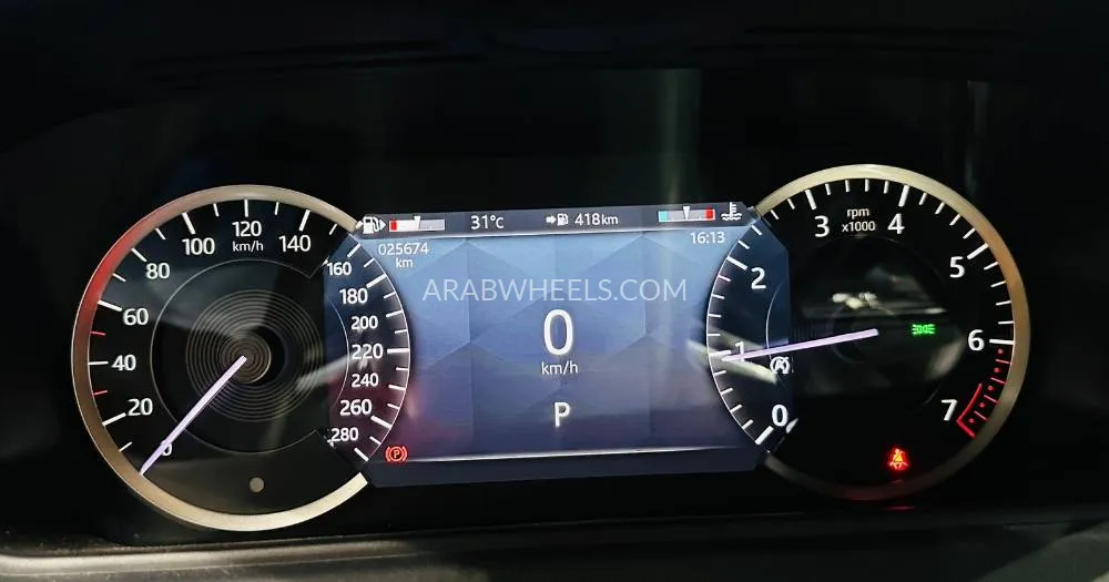 لاند روفر رينج روفر فيلار 2023 for Sale in دبي Image-7