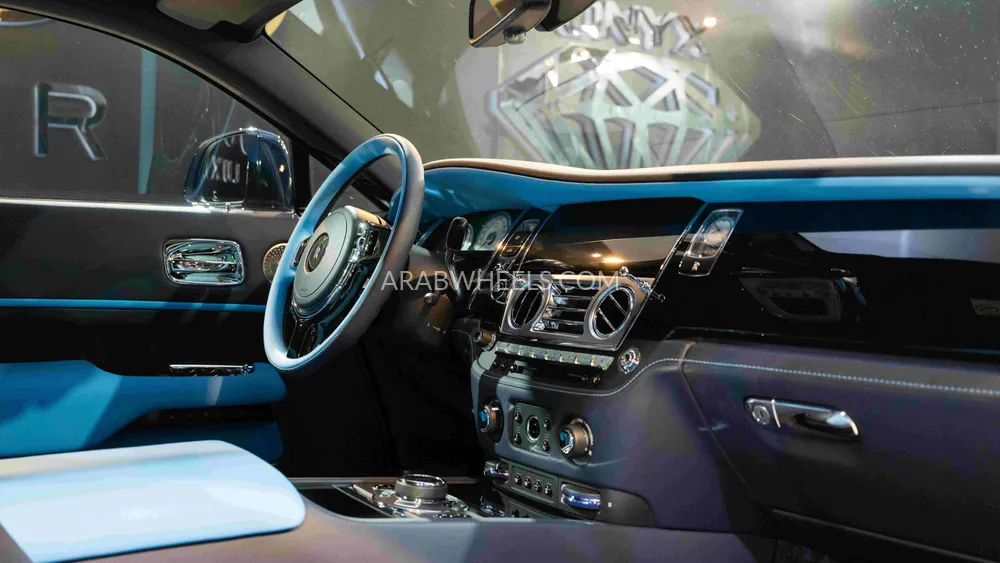 Rolls Royce Wraith 2020 for Sale in Dubai Image-17