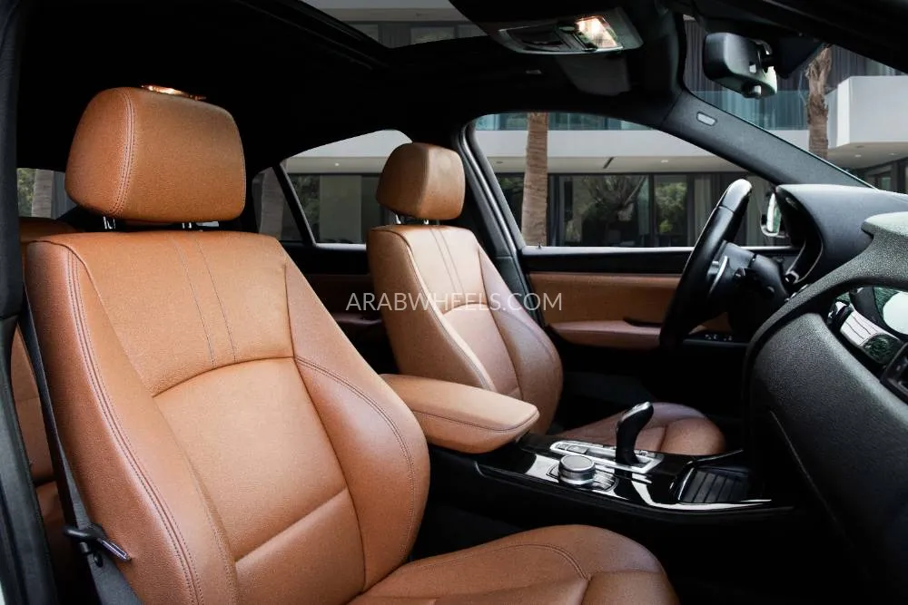 BMW X4 2018 for Sale in Dubai Image-7