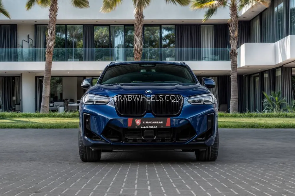 BMW X4 2022 for Sale in Dubai Image-3