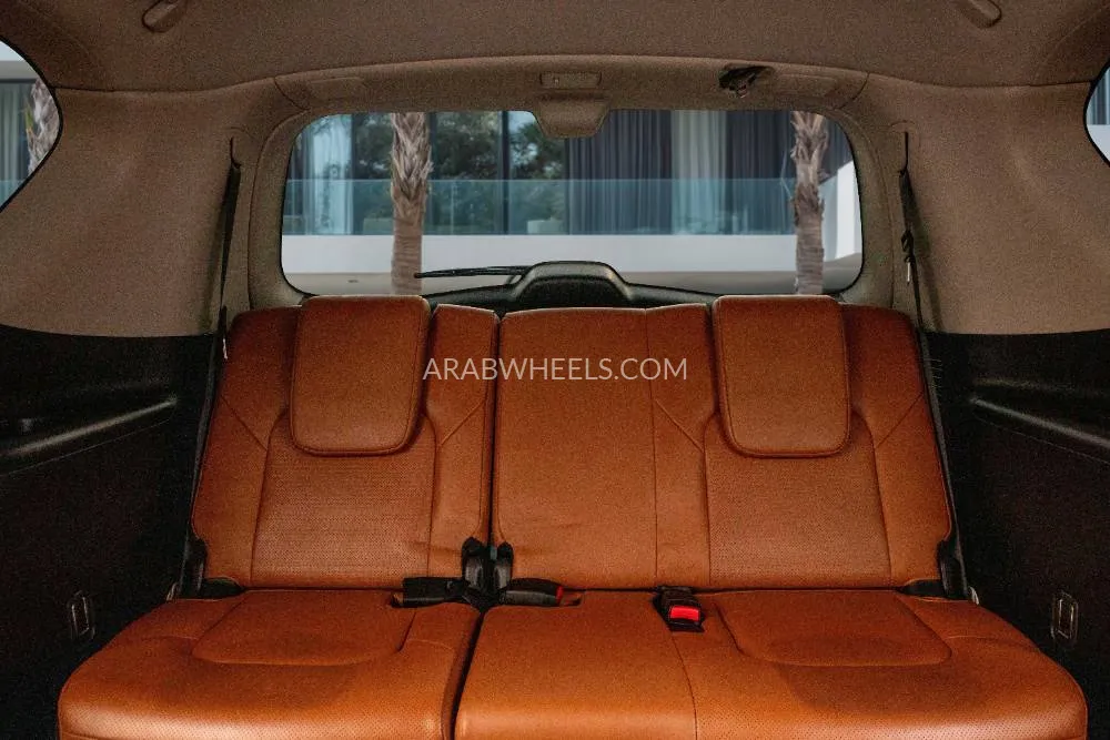 Infiniti QX80 2021 for Sale in Dubai Image-13