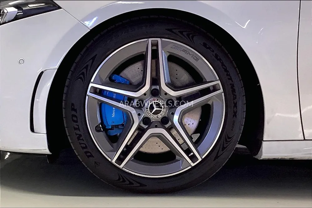 مرسيدس بنز كلاس A 2019 for Sale in الشارقة Image-29