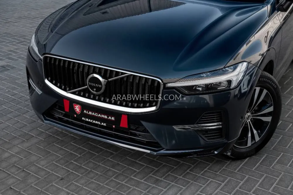 Volvo XC60 2024 for Sale in Dubai Image-2